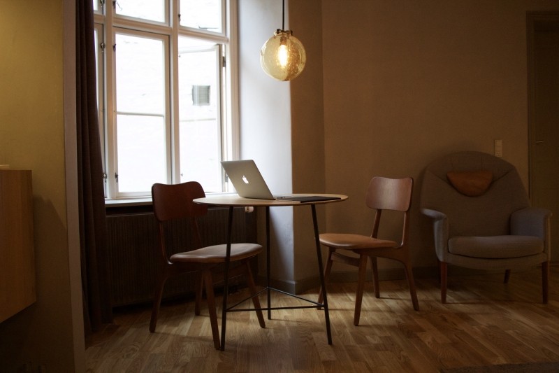 interior-furniture-laptop-window-light